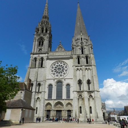 Le Seuil Lägenhet Chartres Exteriör bild
